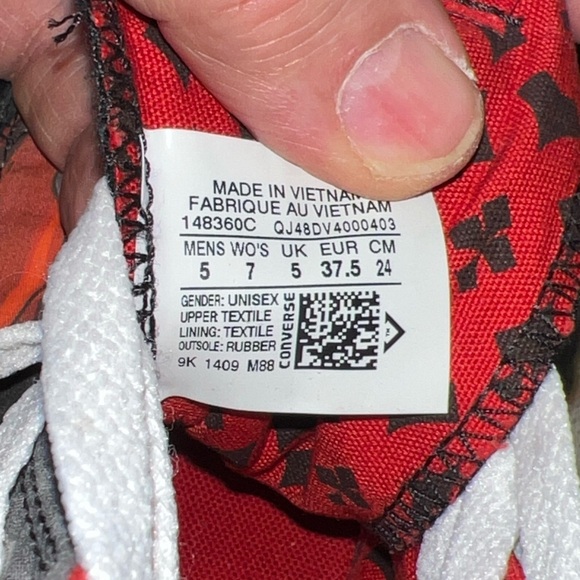 Converse Chuck Taylor Harley Quinn High Tops Mens’s Size 5 Women’s Size 7 - Picture 11 of 11